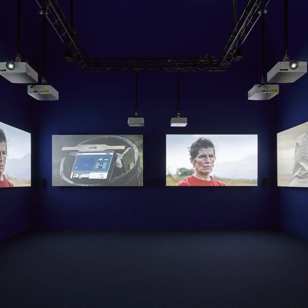 Venice-Biennale-Art-Exhibit-Case-Study-7-1080x1080-1